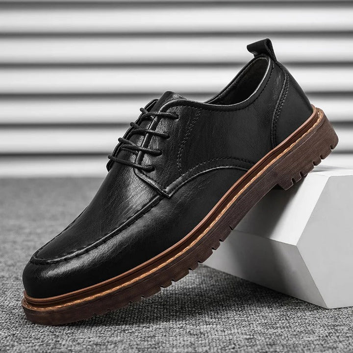 Genuine Leather Lowcut Shoes by Westwell