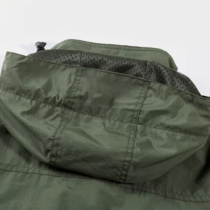 Chic Jacket for Outdoor Adventures