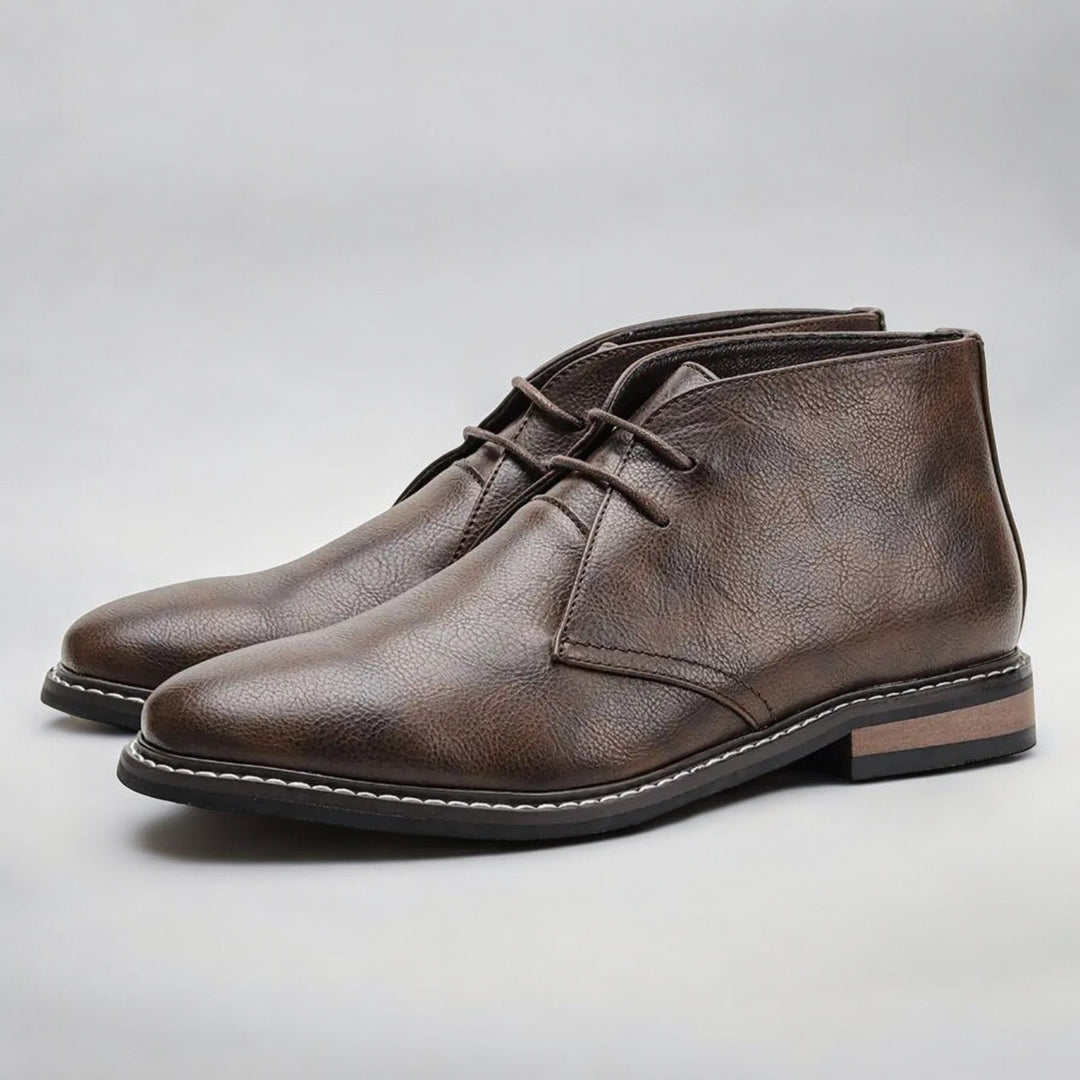 Chukka Boots in Leather by Herold™
