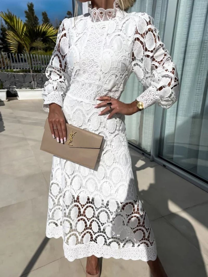 Juna | Maxi Dress in Elegant Lace