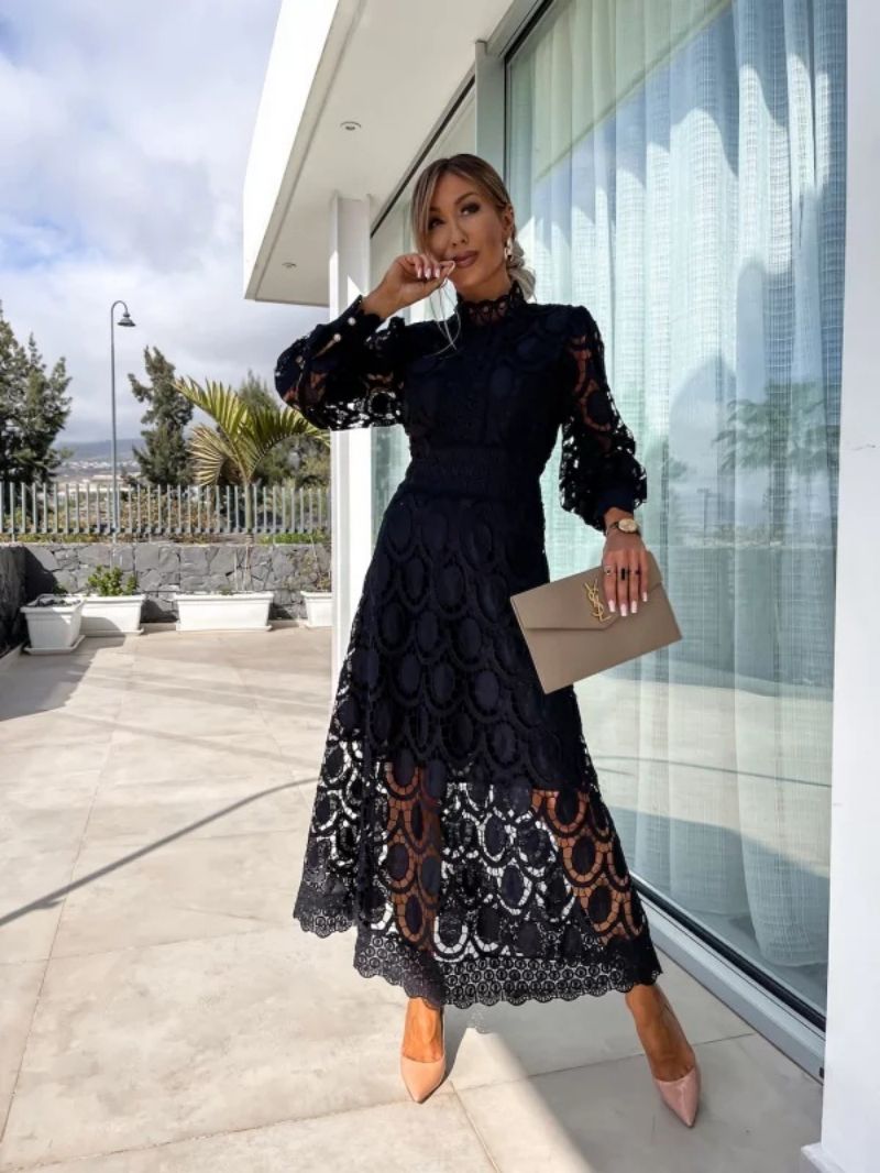 Juna | Maxi Dress in Elegant Lace