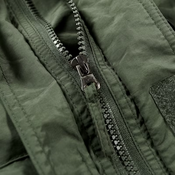 Chic Jacket for Outdoor Adventures