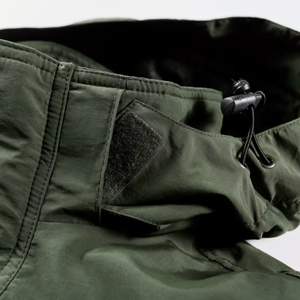 Chic Jacket for Outdoor Adventures