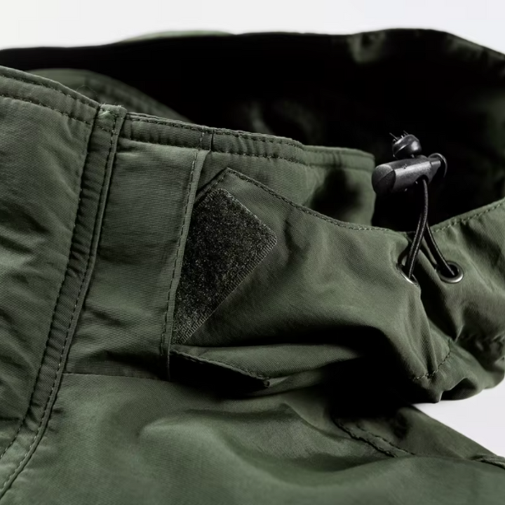 Chic Jacket for Outdoor Adventures