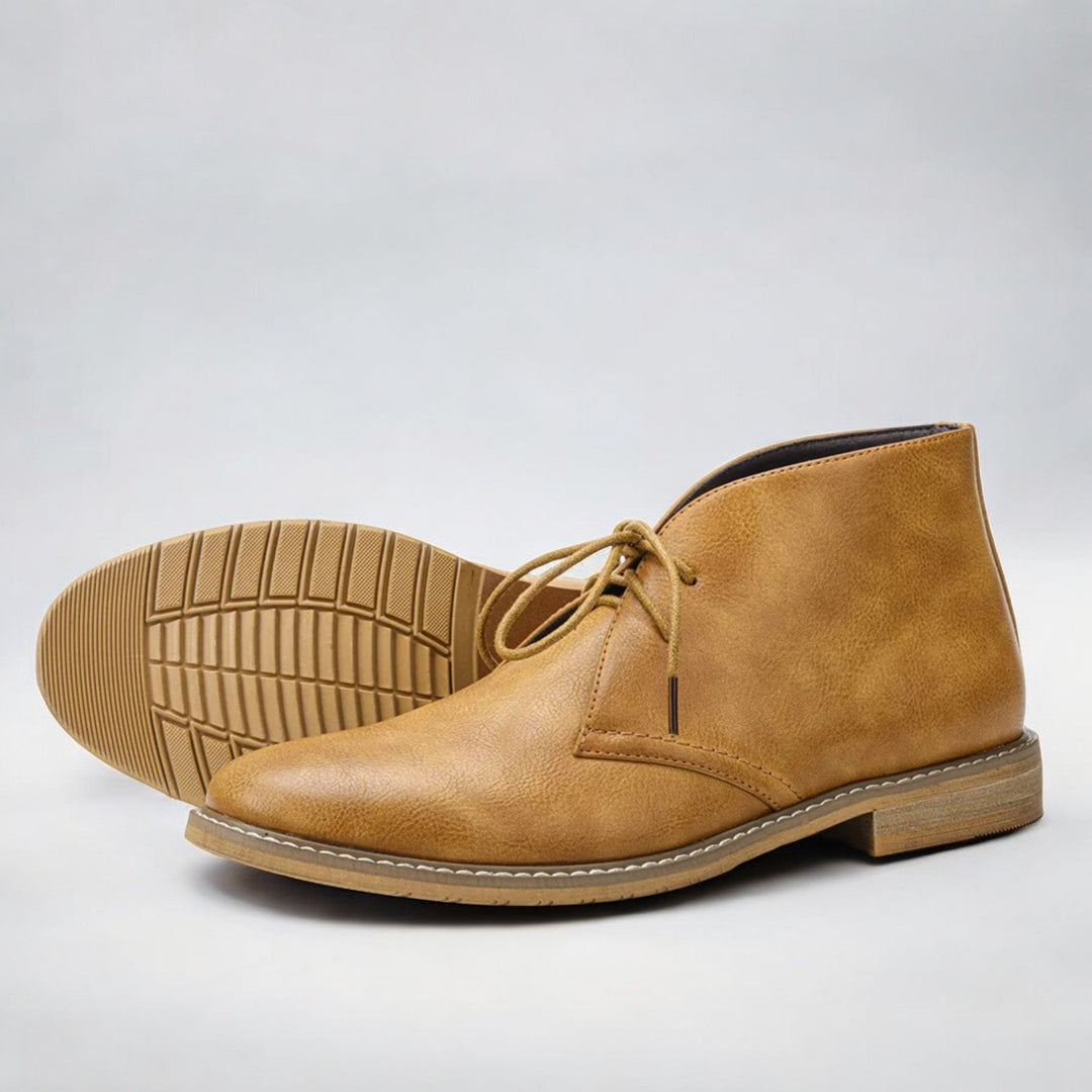 Chukka Boots in Leather by Herold™