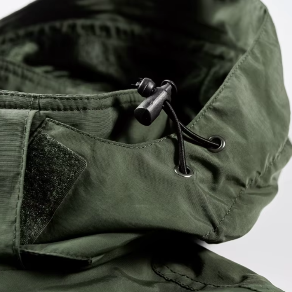Chic Jacket for Outdoor Adventures