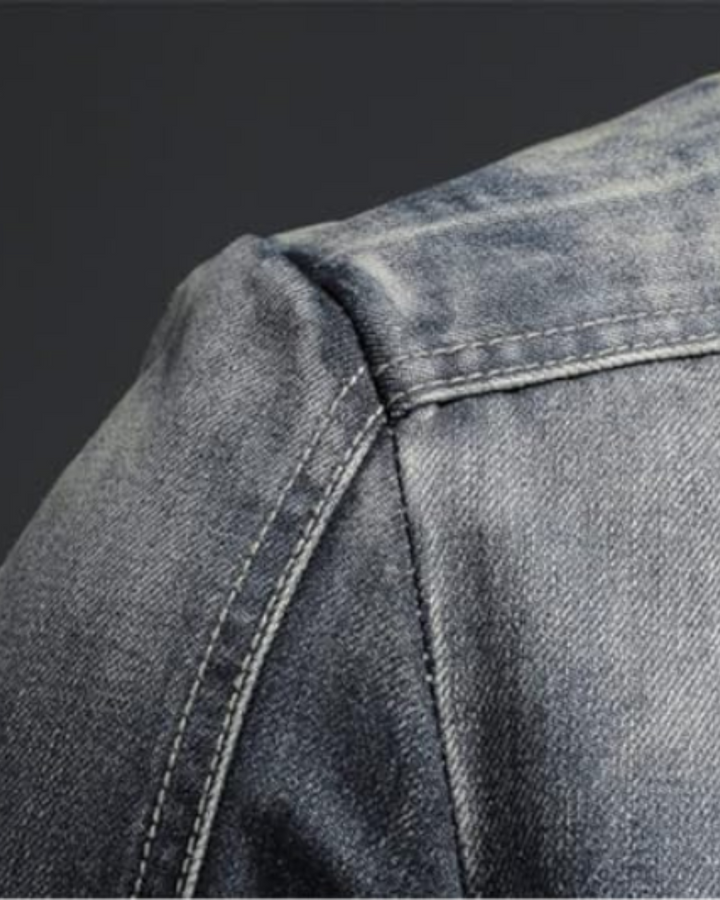 Jacket in Denim