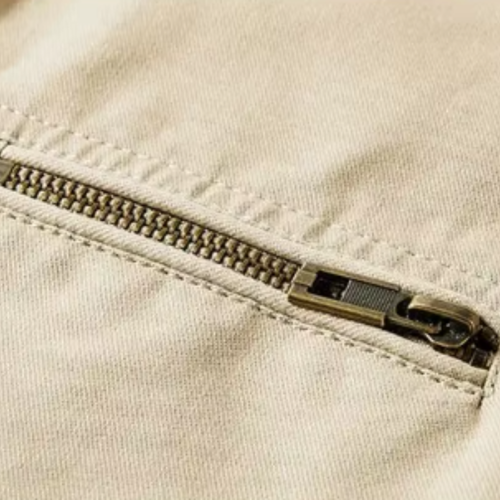 Chic Jacket with Multiple Pockets