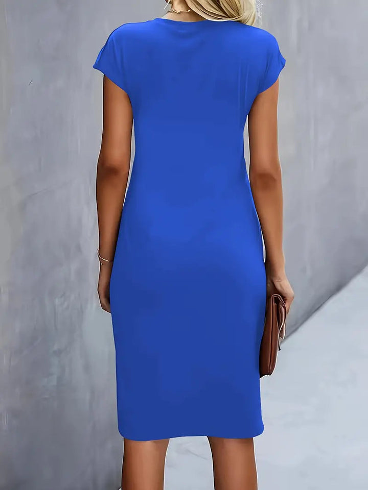 Adelina | Chic Dress with Round Neck