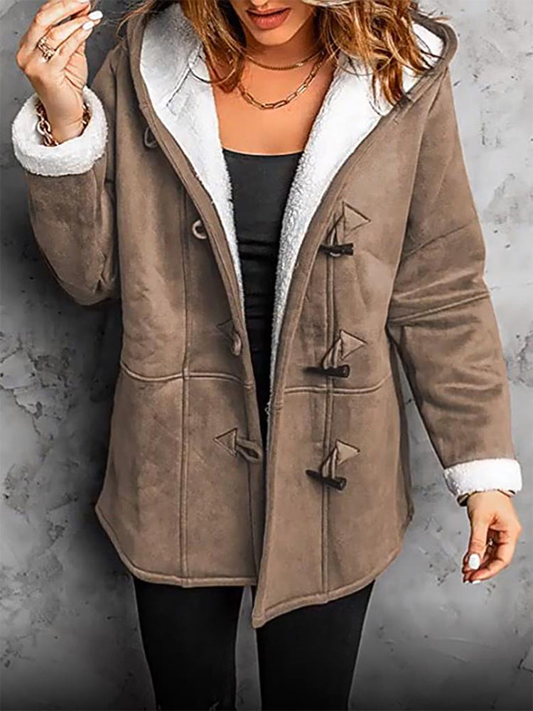 Autumn Elegance: Jocelyn's Stylish Coat