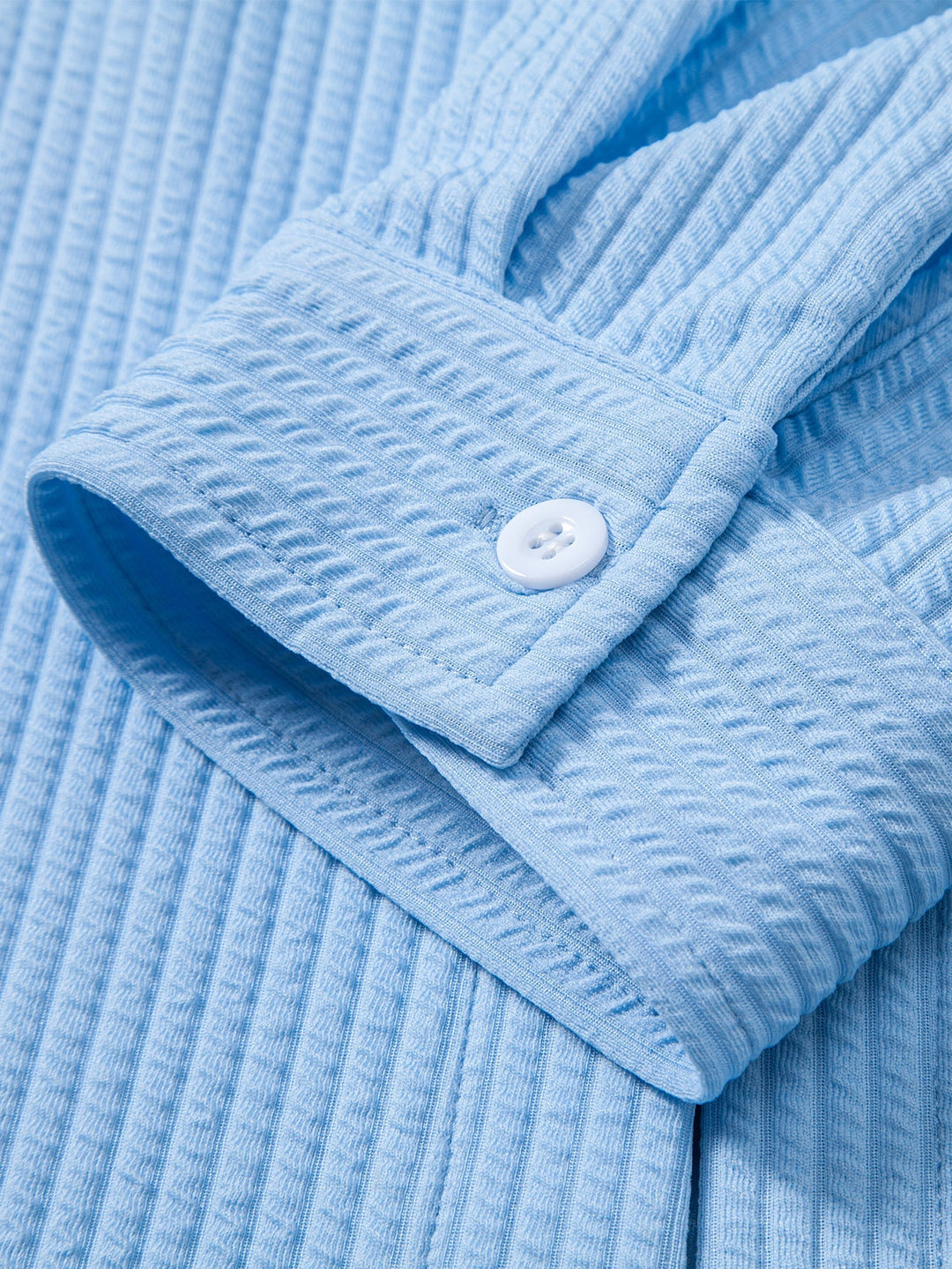 Muscle Fit Button-Up Shirt with Long Sleeve and Ribbed Design