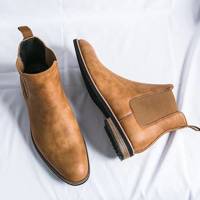 Chelsea Boots in Leather by Kayden™