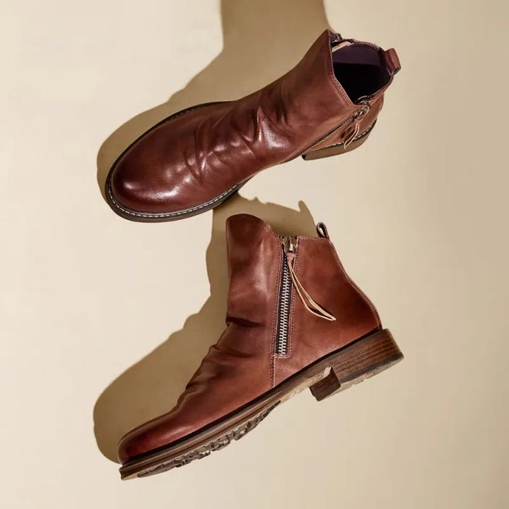 Chelsea Boots in Leather by Owens™