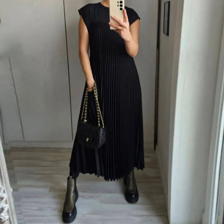 Tamara | Maxi Dress with Elegant Pleats