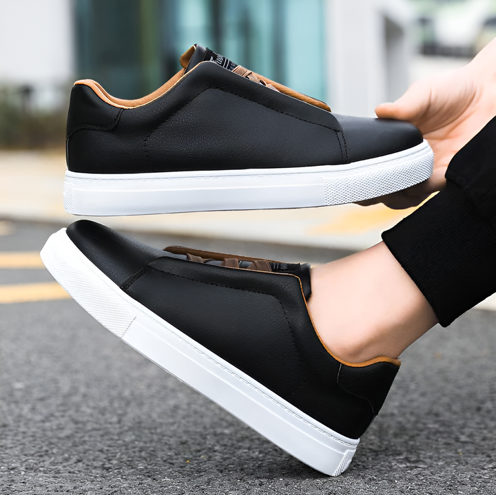 Chic Bernardo™ Sneakers