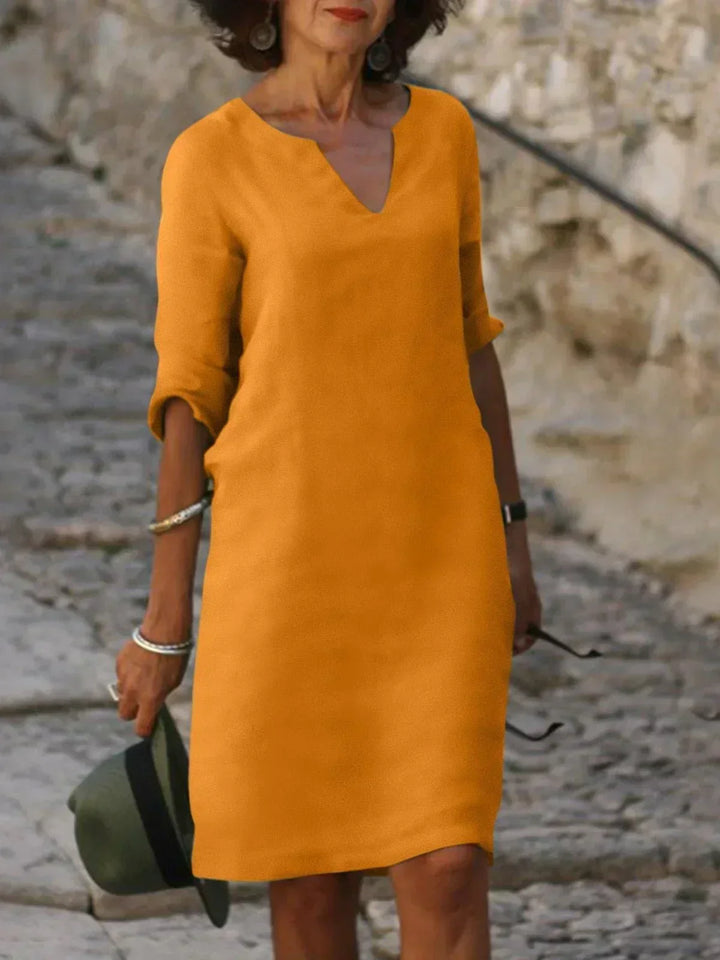 Dana | V-Neck Dress Concealing the Belly