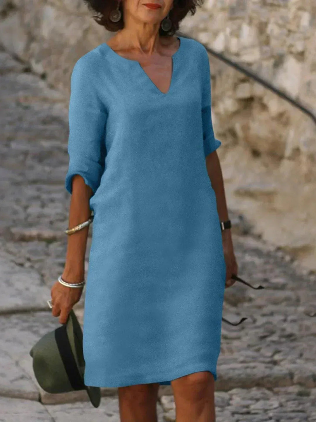 Dana | V-Neck Dress Concealing the Belly