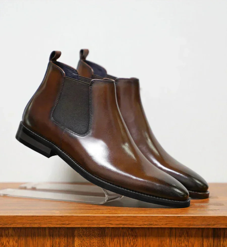 Chelsea Boots in Refined Leather by Blake™