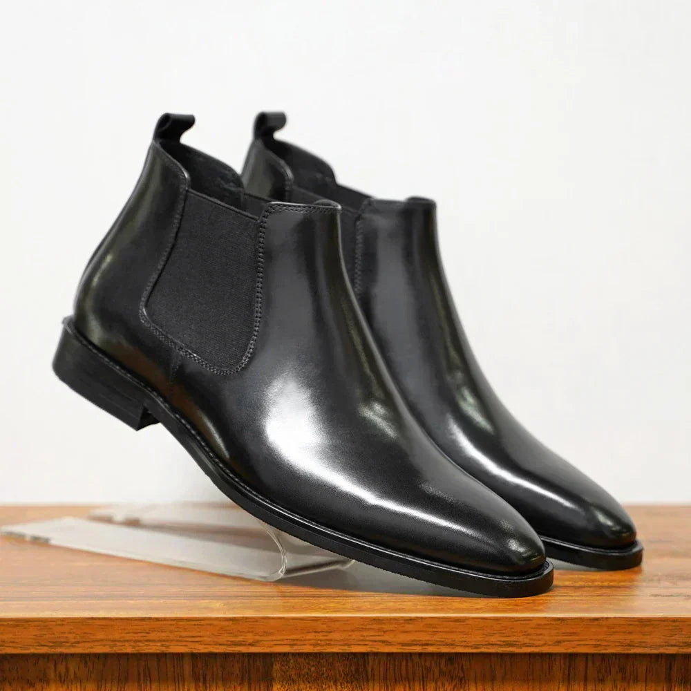 Chelsea Boots in Refined Leather by Blake™
